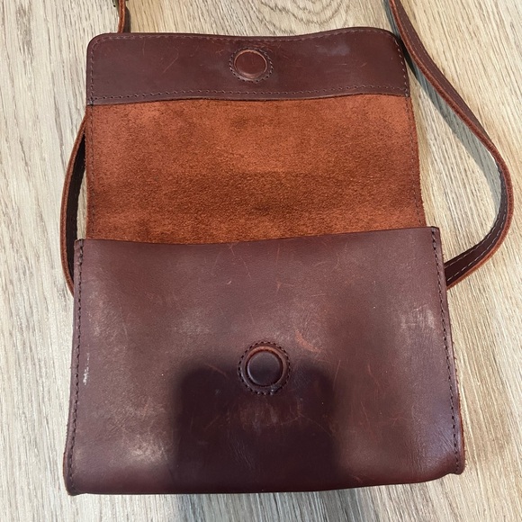 Portland Leather Brown Belt Bag - Picture 3 of 6